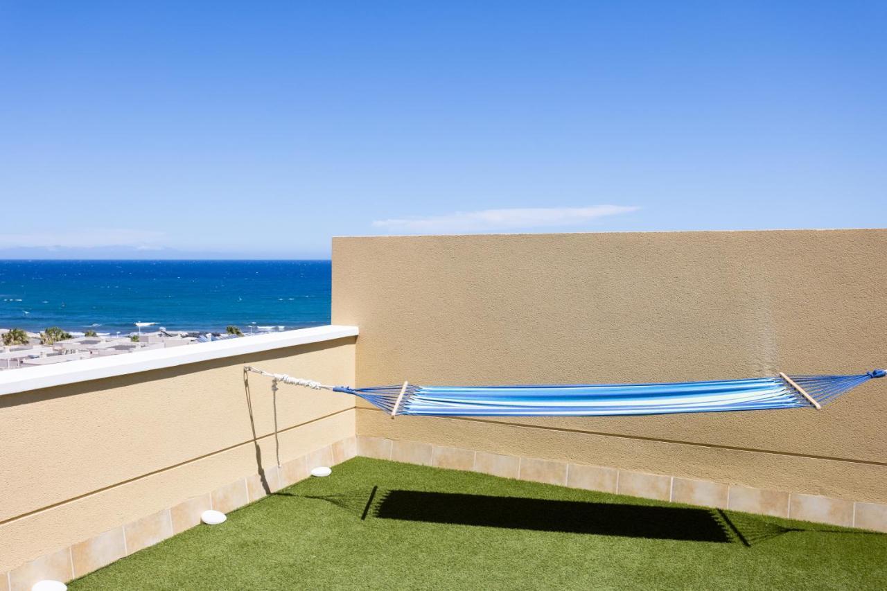 Home2Book Bright Penthouse Medano, Terrace & Pool El Médano Kültér fotó